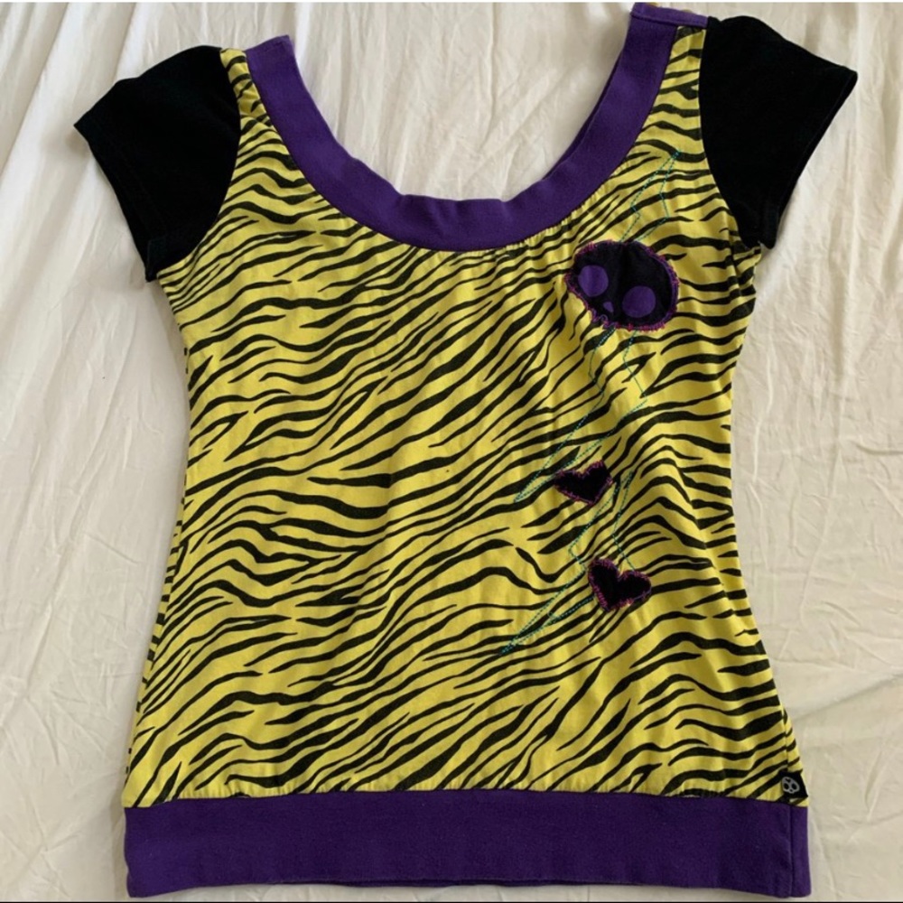 Skeleanimals shirt